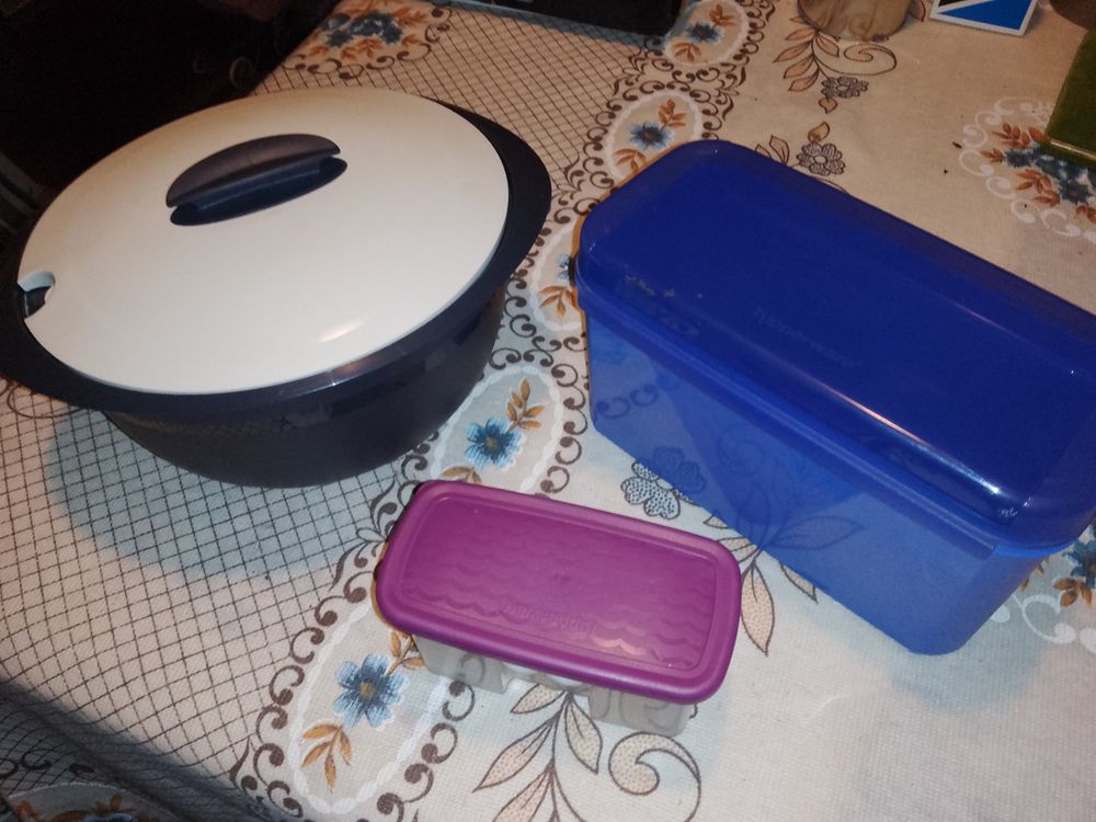Tupperware lot mix 3 stuck Kaufen auf Ricardo