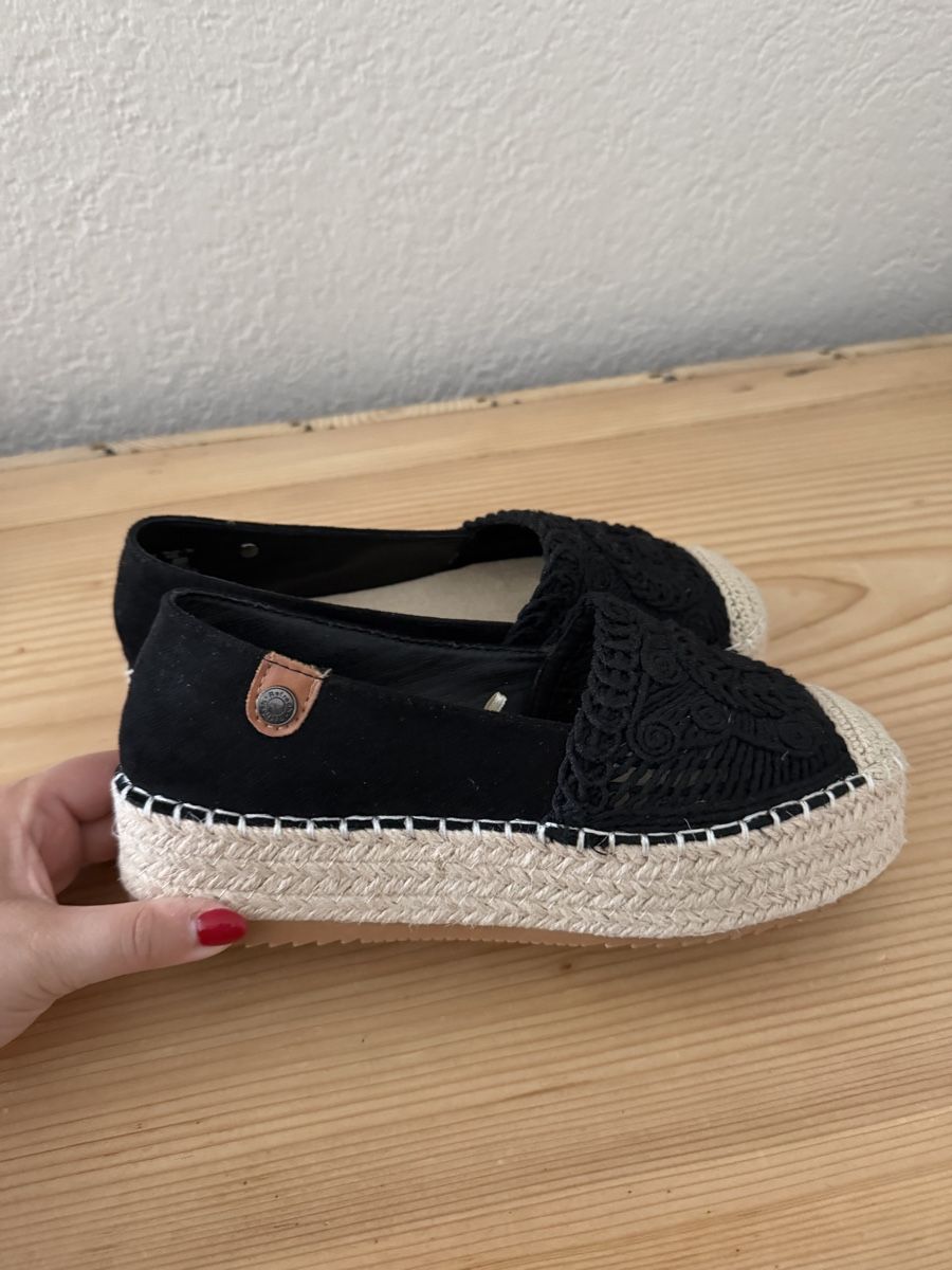 Scarpe da donna: Espadrilles von Refresh Gr. 36 in Schwarz Neu! – Nuovo (secondo la descrizione) da Langnau am Albis venduto da Schneeflocke92 1