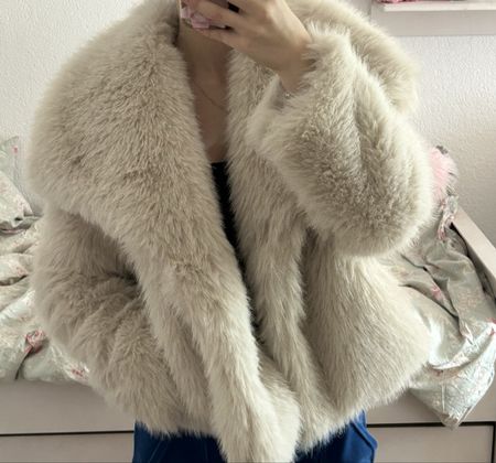Elegante Kunstfell Jacke, Beige, Grösse xs