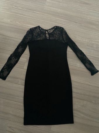 BENETTON Kleid schwarz/Spitzen Gr. 38