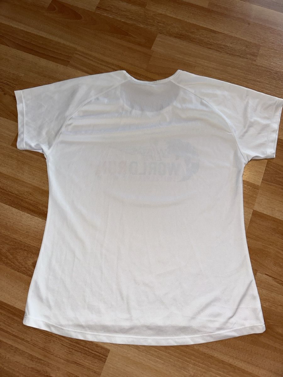 T-shirt: Funktionsshirt "Wings for Life 2018" Gr. L – Usato da Heiden venduto da fam_797q 1