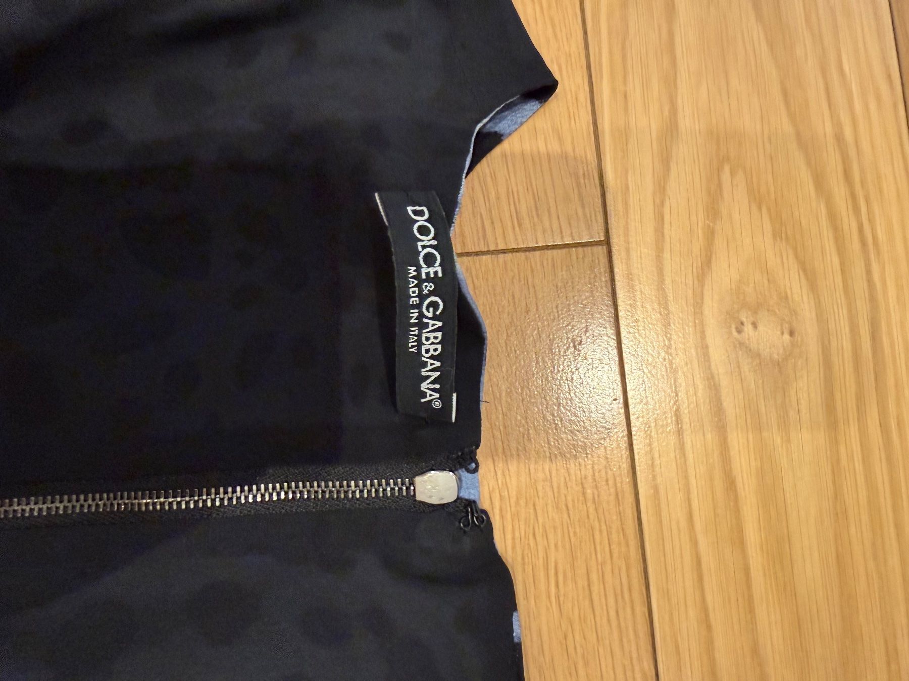 Dolce & Gabbana Robes: Robe imprimé léopard bleu manches courtes taille M – D'occasion à La Croix-de-Rozon par ben_9qlz 6