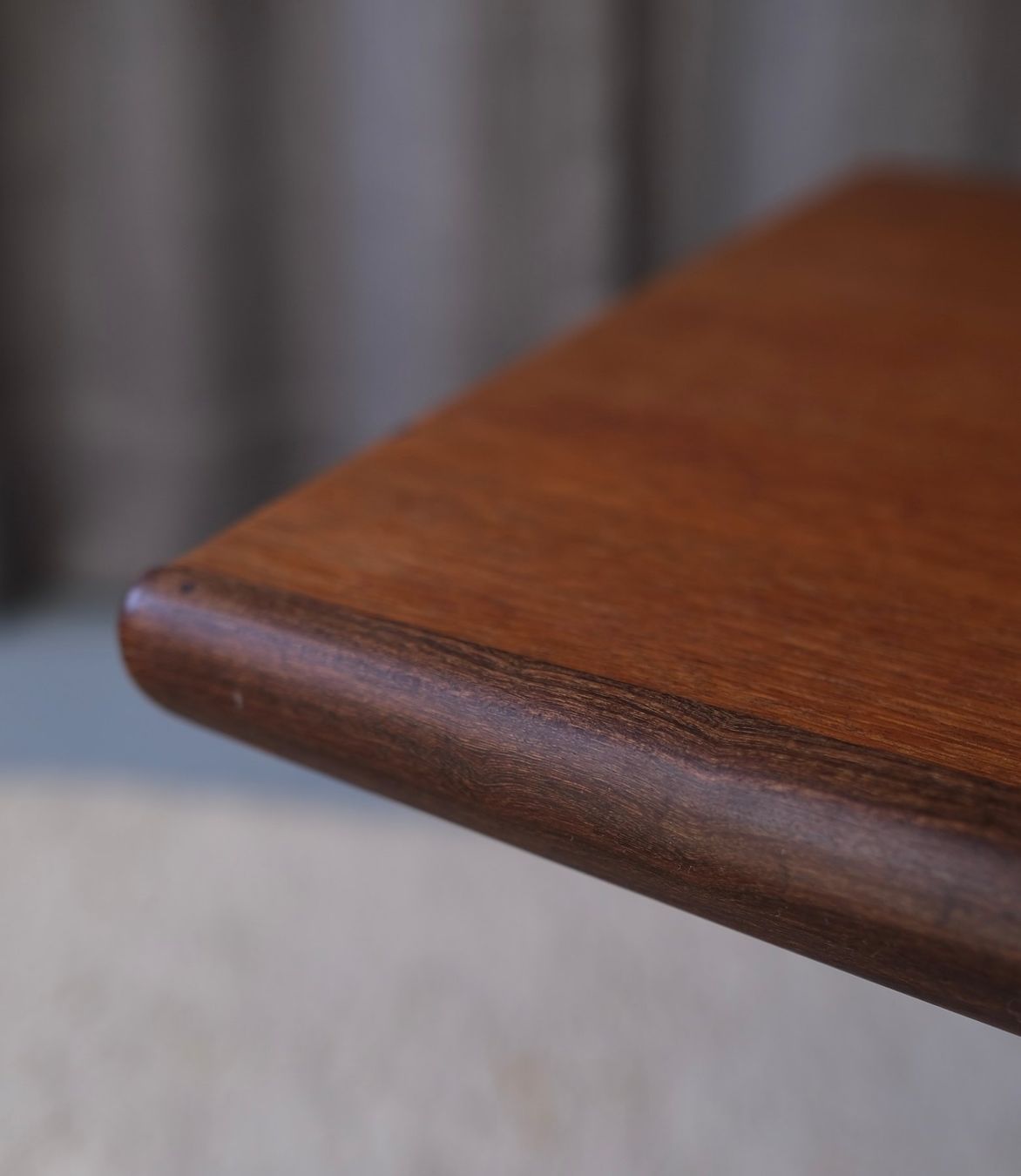 Tavoli: Danish Midcentury Teak Coffee Table ca.1960 – Usato da Bern venduto da Zmodern_VIN 9