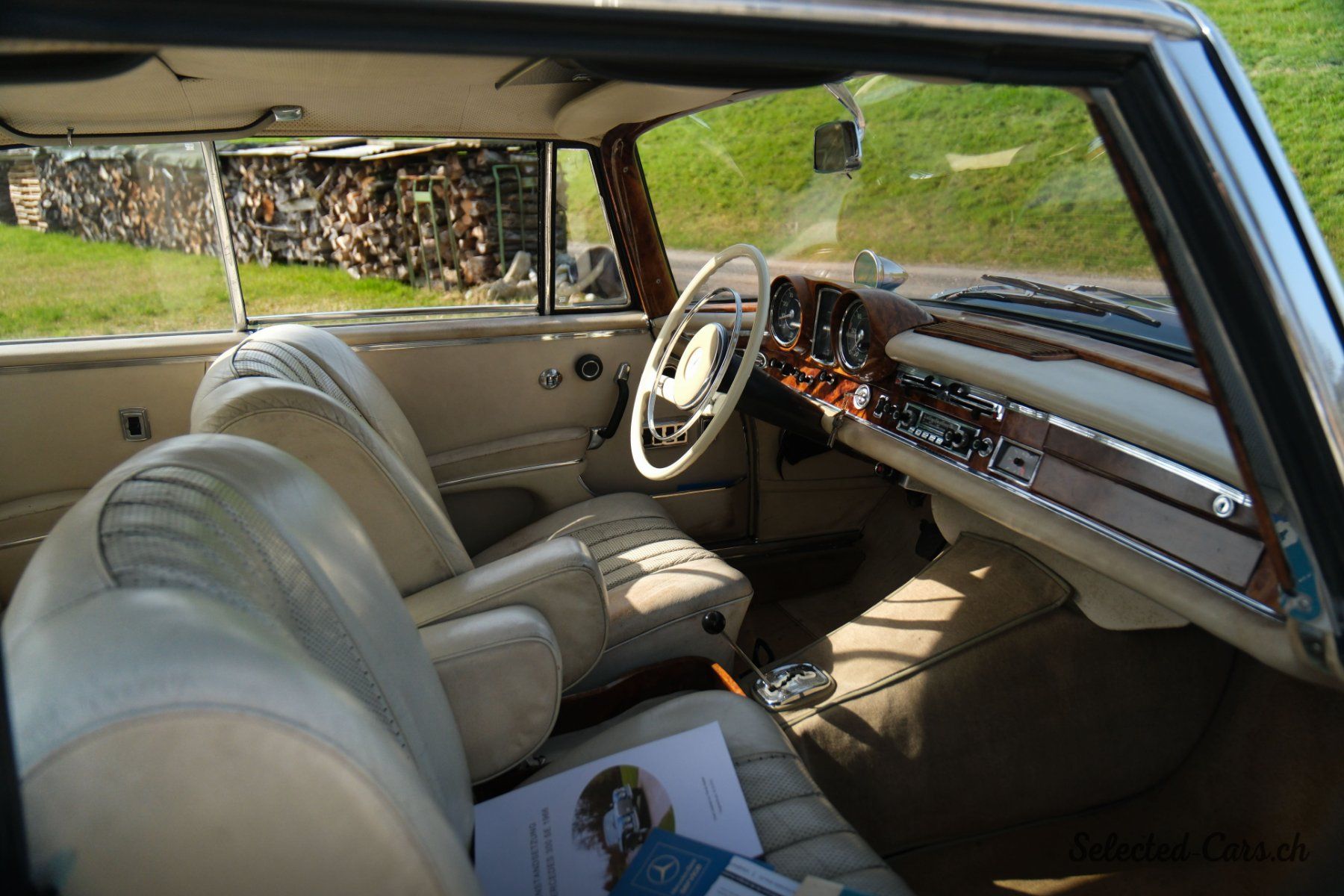 Mercedes-Benz Automobili: Mercedes Benz 300 SE – Usato da Buchrain venduto da dextar 4