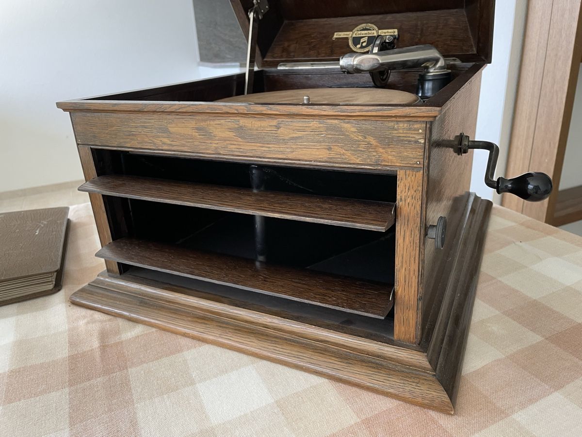 Columbia Tourne-disques: Grammophon mit Schallplatten – D'occasion à Schaffhausen par wunderpraechtig 4