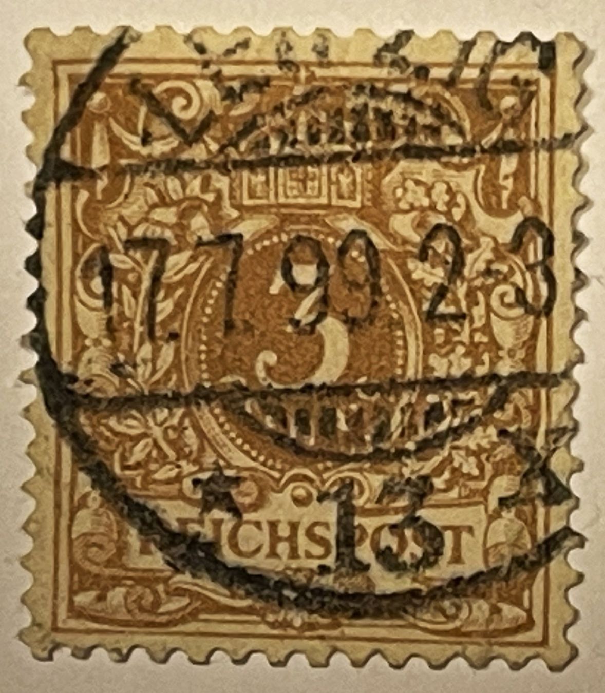 Tous les timbres: Reichspost 3 Pfennig – D'occasion à Oftringen par Vucki 1
