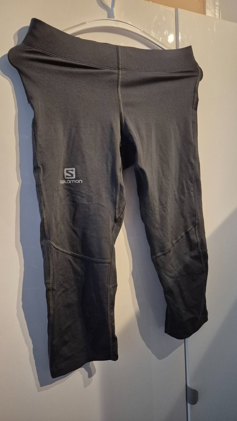 Pantaloni: 3/4 Laufshorts Salomon – Usato da Regensdorf venduto da fjuzl