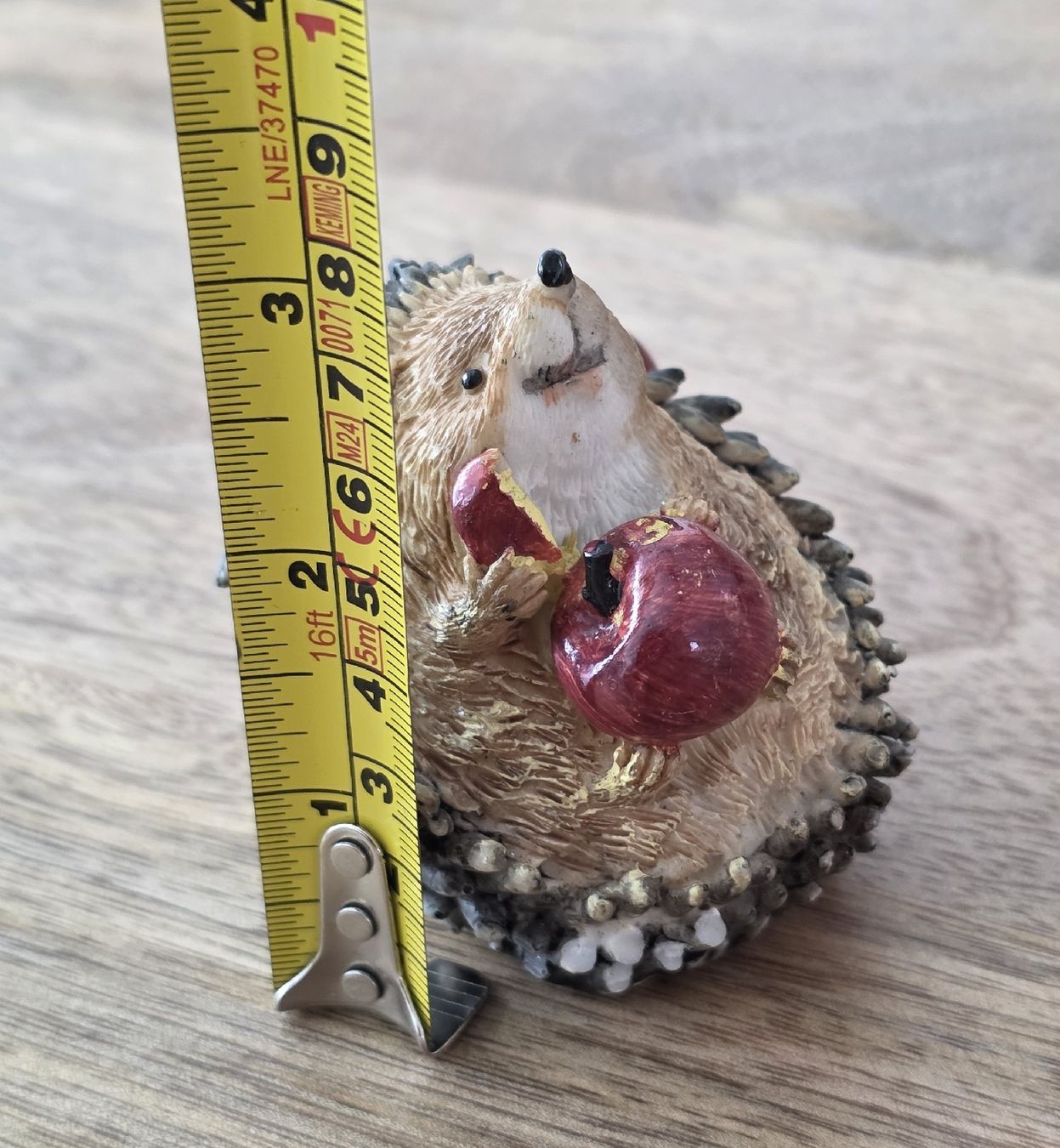 Alle Dekorationen: Igel Figur Dekoration mit Äpfeln  – Gebraucht aus Rheinsulz von Gilea 5