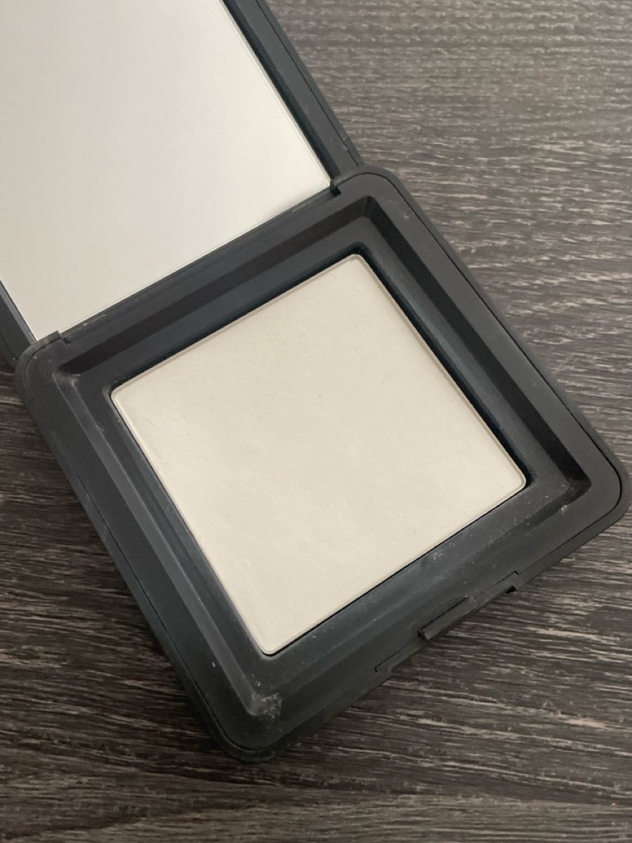 Make Up For Ever Make-up: Make Up For Ever - HD Skin pressed powder, translucent – Gebraucht aus Glattpark (Opfikon) von Rusalkaa 4