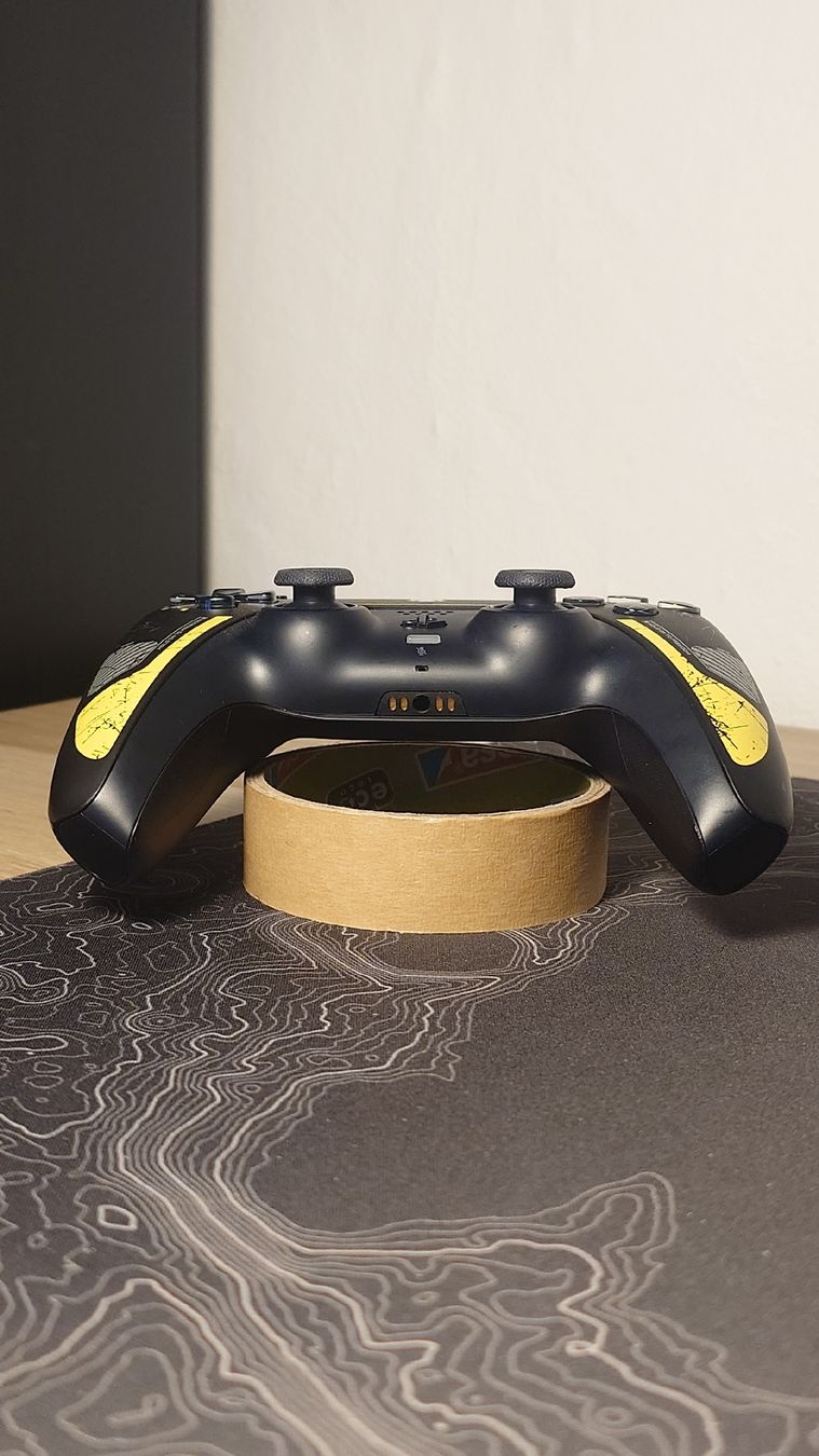 Sony Manettes: PS5 Controller Helldivers 2 Edition – Neuf (Voir description) à Flanthey par North_altitude 4