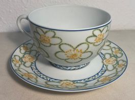 La tasse raffinée d'Haviland en porcelaine fine de Limoges