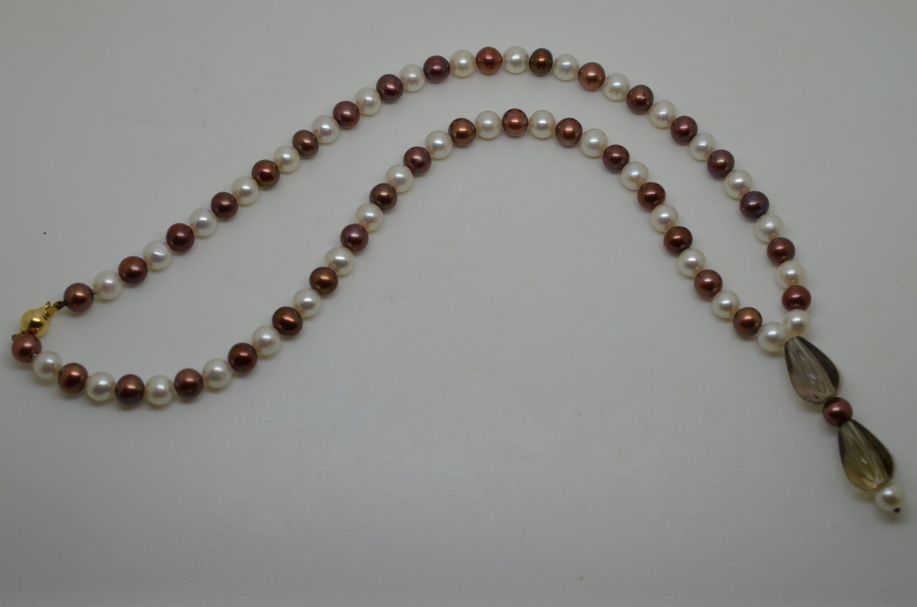 Perlen (unechte): collier perles culture eau douce fermoir or jne 750 – Gebraucht aus La Croix (Lutry) von OMEGA07