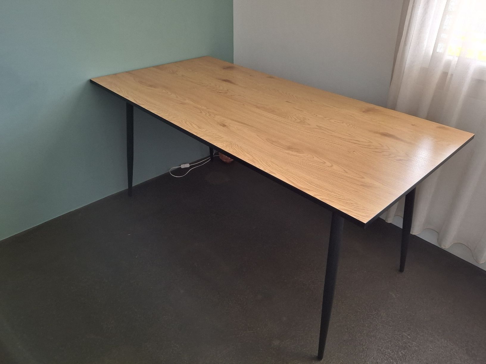 Micasa Tische: Wooden Dining Table with Metal Legs – Gebraucht aus Colombier NE von nur_9kj9 1