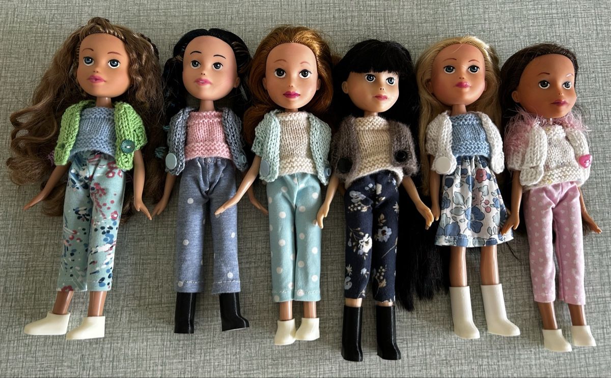 MGA Puppen: Bratz Künstlerpuppen – Neu (gemäss Beschreibung) aus Winterthur von Sunshineandrain