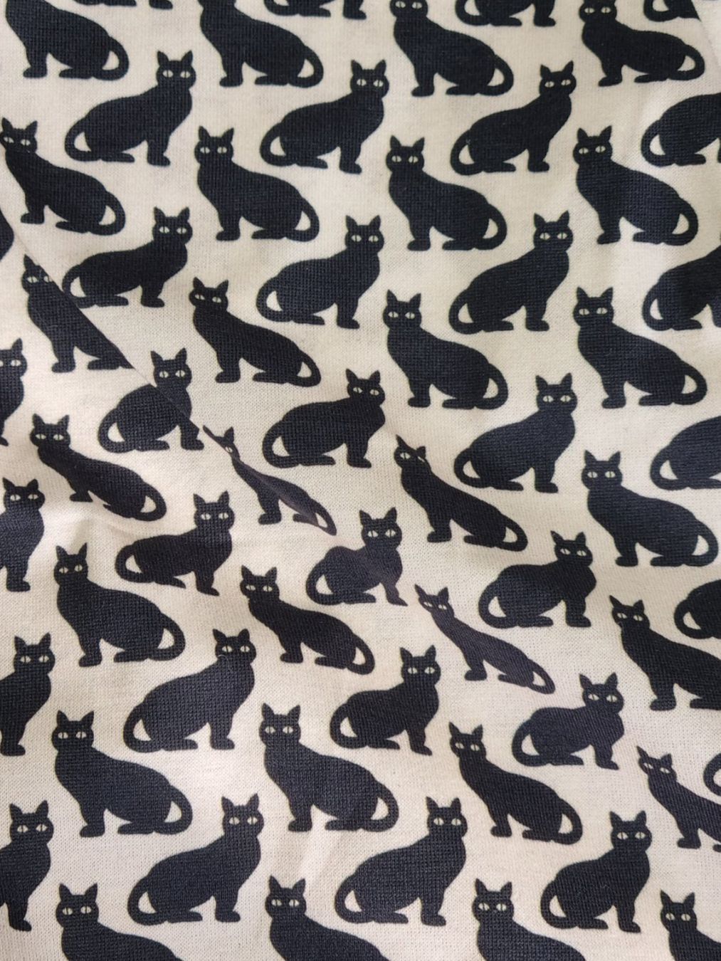 Tessuti: Stoff Jersey, Baumwolle 135 x 140cm – Nuovo e nell'imballaggio originale da geroldswil venduto da Gumball1