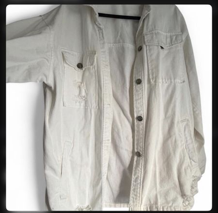 White denim jacket with distressed details #denim #distresse