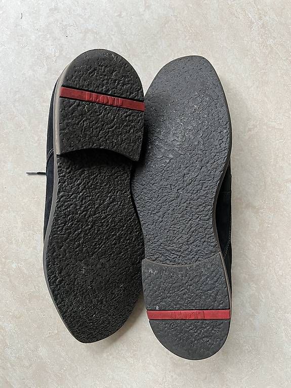 Scarpe da uomo: Schwarze Wildleder Schuhe – Usato da Zürich venduto da san_b8lk 2