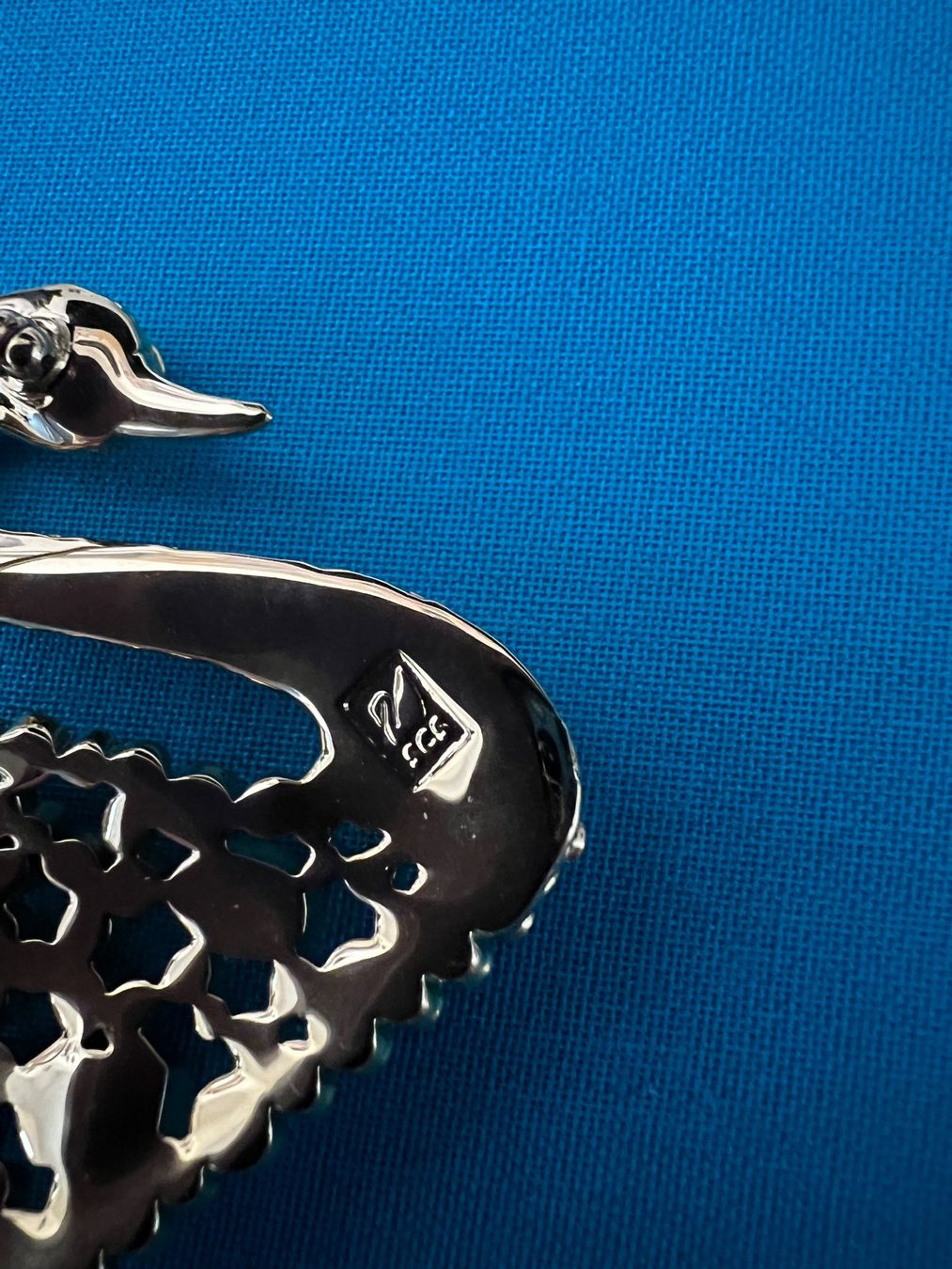 Swarovski Spille & Fermagli: Swarovski Brosche Schwan – Nuovo (secondo la descrizione) da Goldach venduto da erika94 2