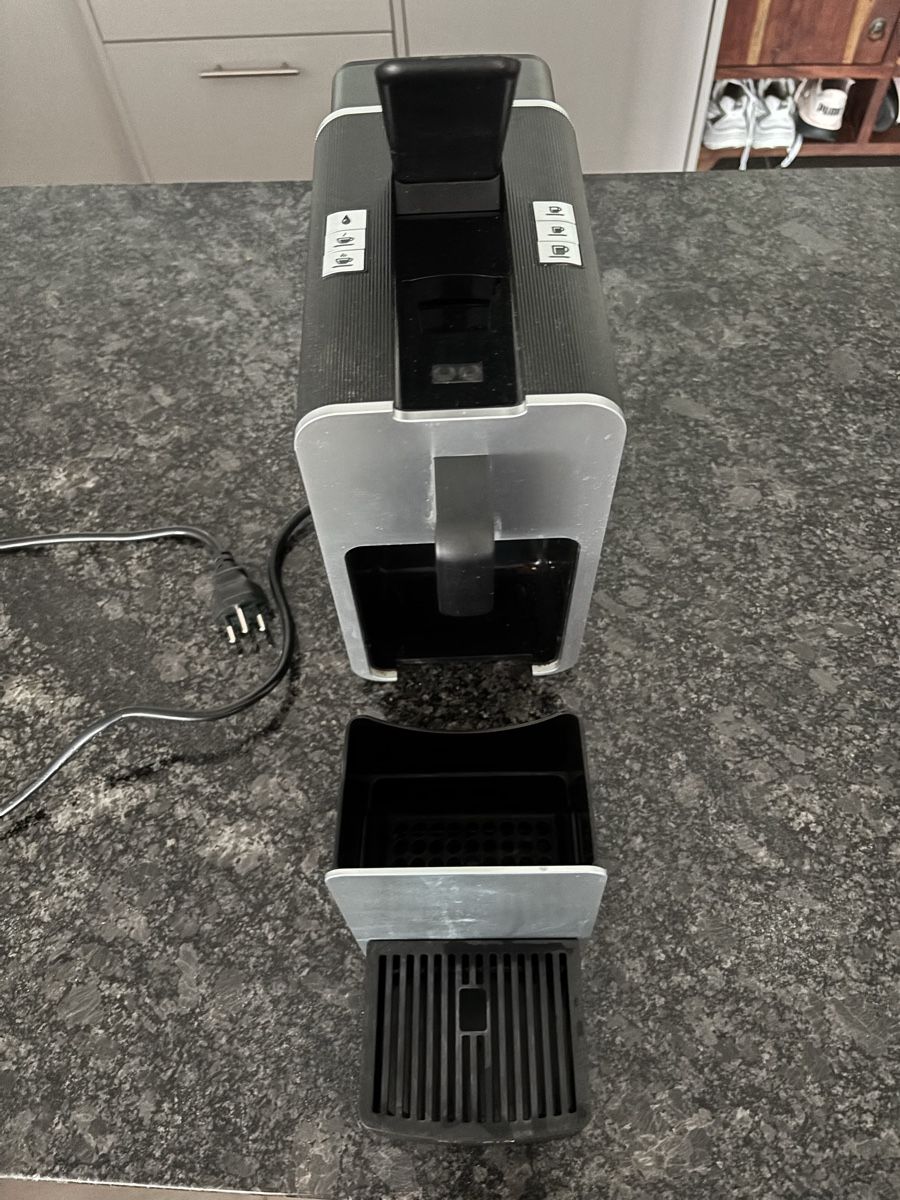 Delizio Macchine per caffè & Macchine per espresso: Kaffeemaschine DELiZIO – Usato da Zug venduto da Biki72