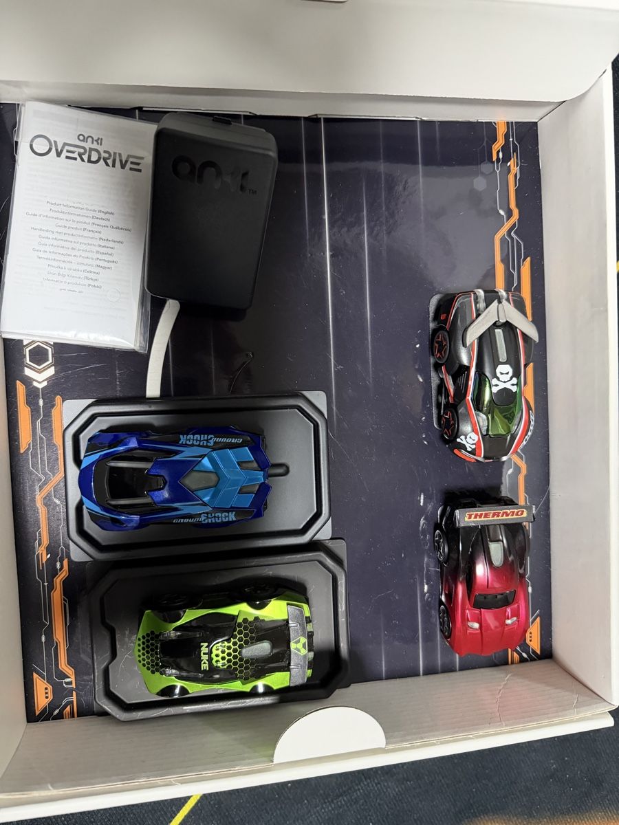 Anki Rennbahnen: Anki Overdrive Starter Kit + extra tracciati e auto – Gebraucht aus Cugnasco von Piagatto 3