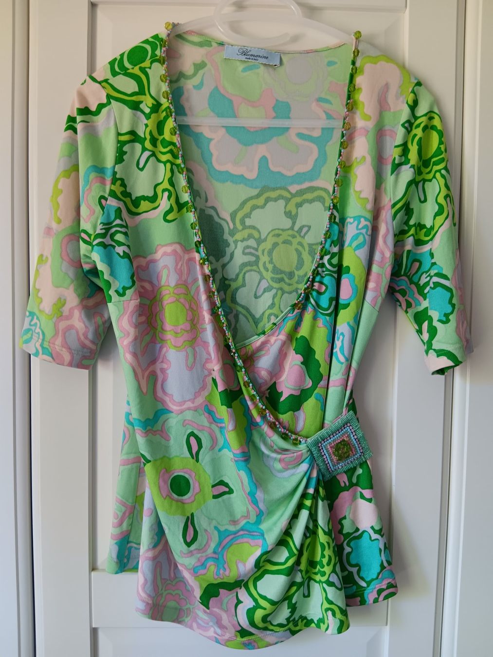 Tops: BLUMARINE Pull en soie / seiden Pulli taille / Grosse 38 (M) – Gebraucht aus Cossonay-Ville von Les_1001_perles