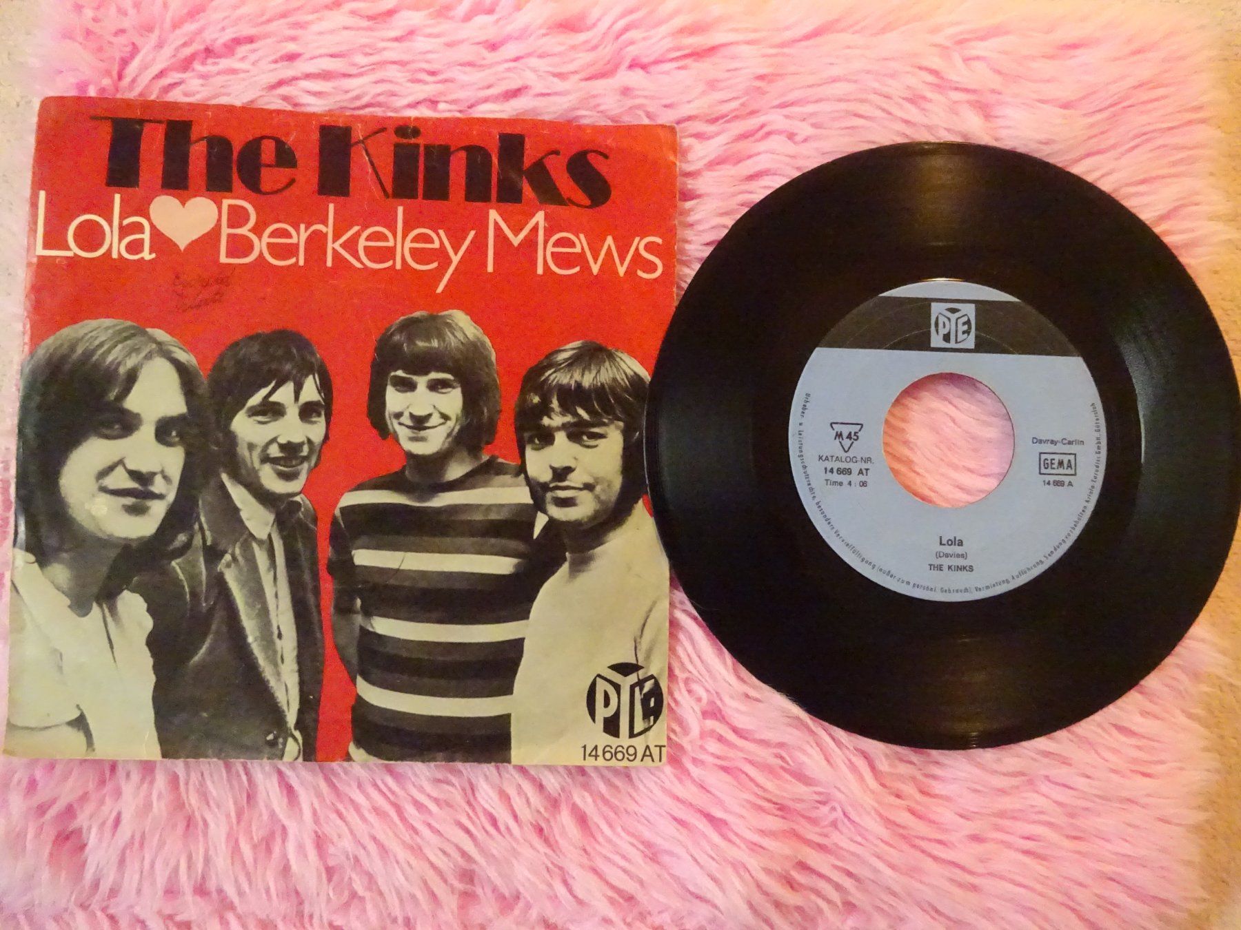Dischi in vinile: THE KINKS ** APEMAN RATS ** LOLA – Usato da Luzern venduto da xrayspex99 1