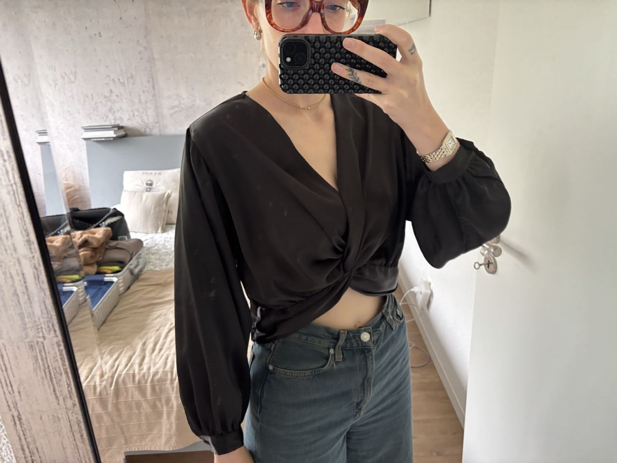 Asos Blusen: Chemisier noir ASOS – Gebraucht aus Zürich von mps_9cp7 3