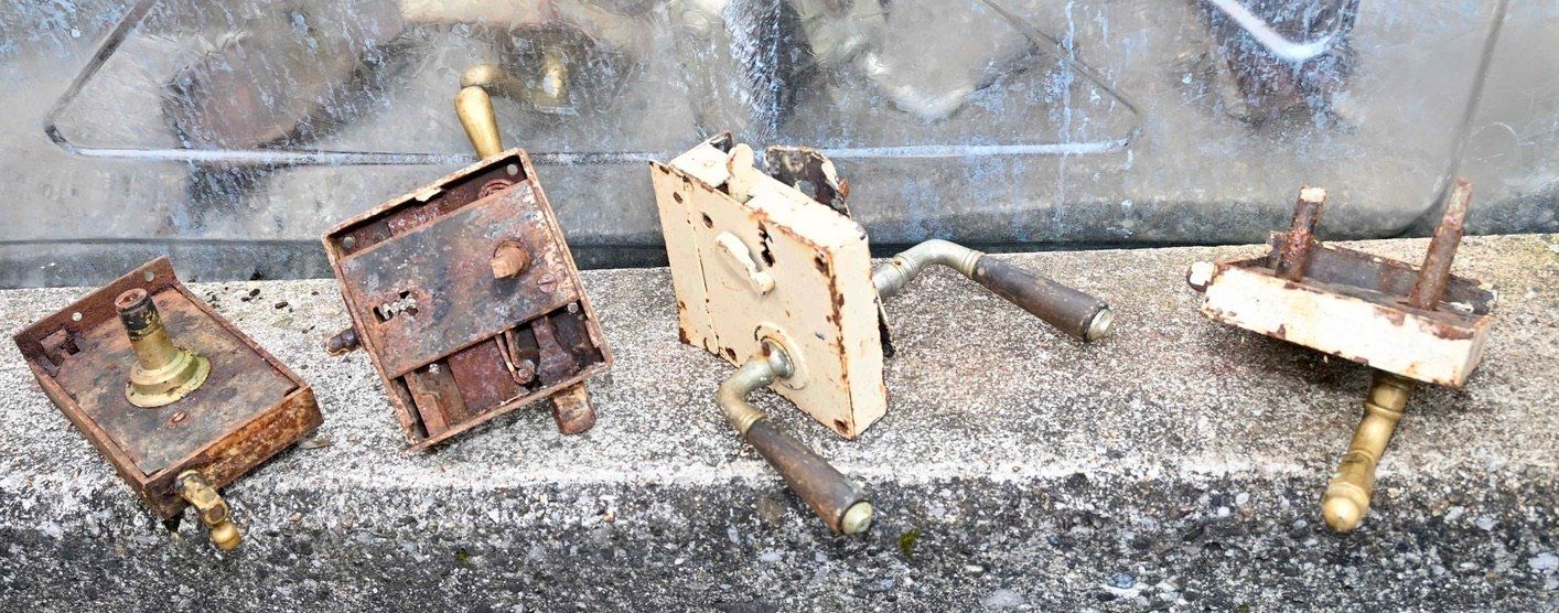 Lucchetti: 4 antike Schlösser ohne Schlüssel – Usato da Pfaffhausen venduto da mono_rec 7