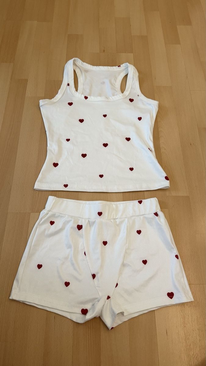 Negligees & Pyjamas: Herz-Set, Grösse S – Neu (gemäss Beschreibung) aus Thun von tat_zb9b