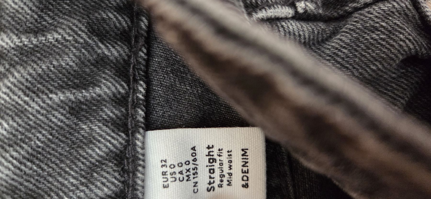 Jeans: Jeans Straight Denim Gr. 32 – Gebraucht aus Lyss von Urma5 3