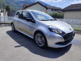 Renault Clio 2.0 16V Sport