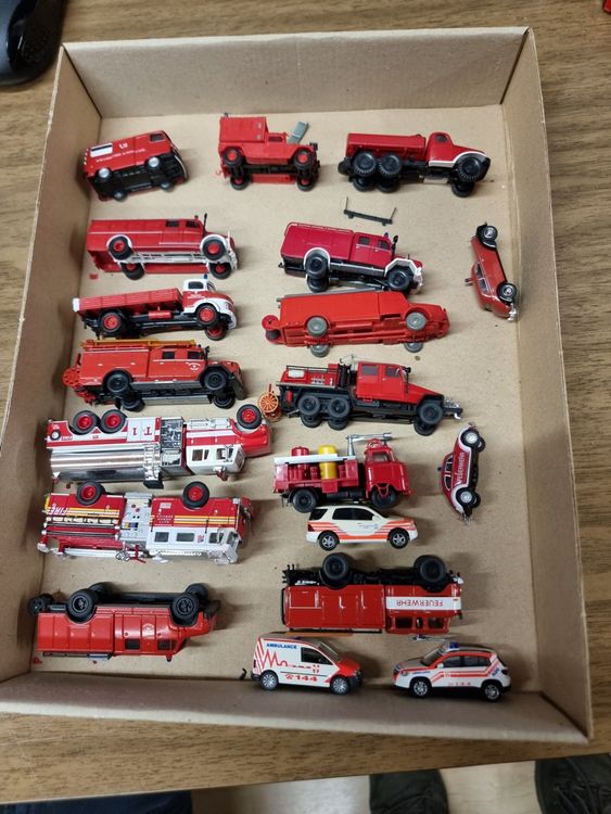 Kinder Winter Mütze & Loop Schal Reflektierend Feuerwehr - GmbH