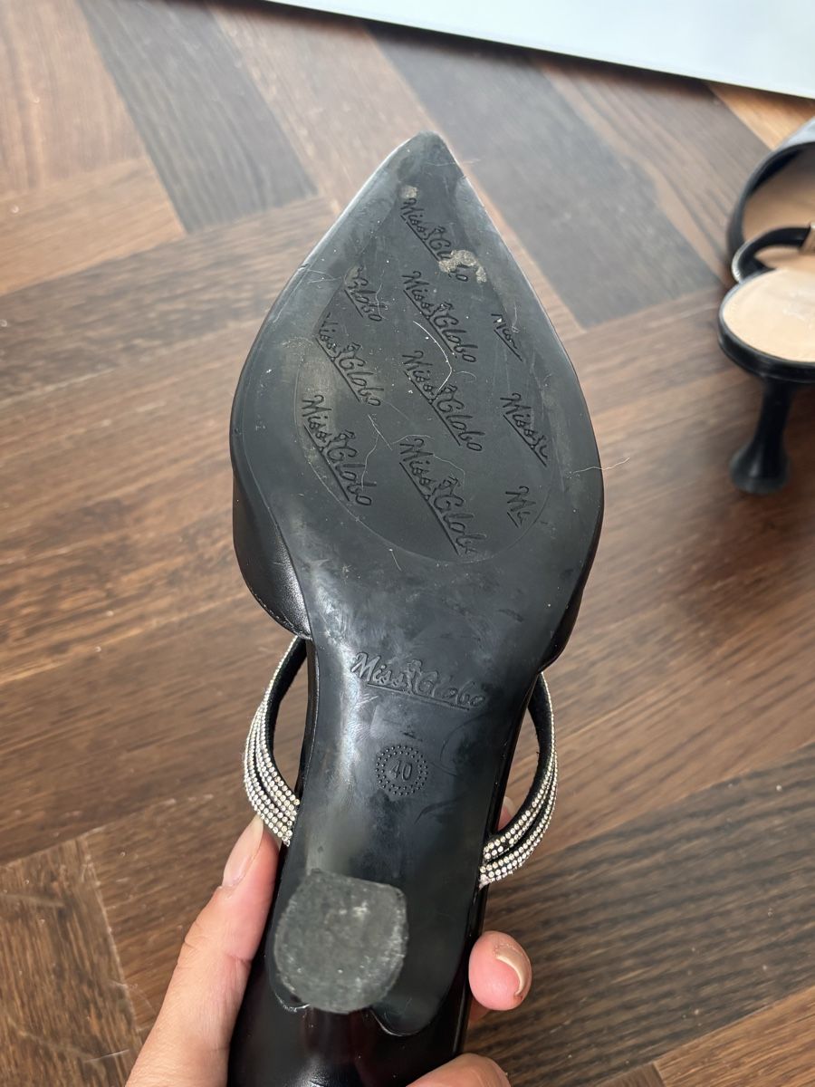Damenschuhe: 🖤 Black slingback heels – Gebraucht aus Zürich von gia_h8kg 4