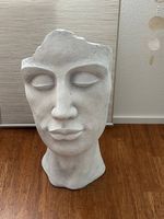 Skulptur / kunstvoller dekorativer Figur-Übertopf