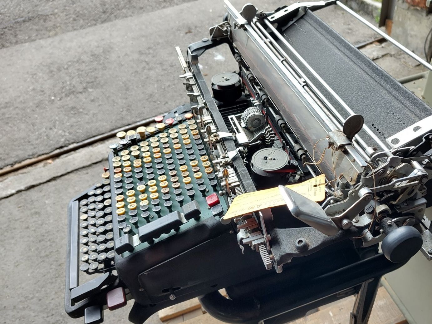 Macchine da scrivere: Buchungsmaschine – Usato da Winterthur venduto da TechnoramaWinterthur