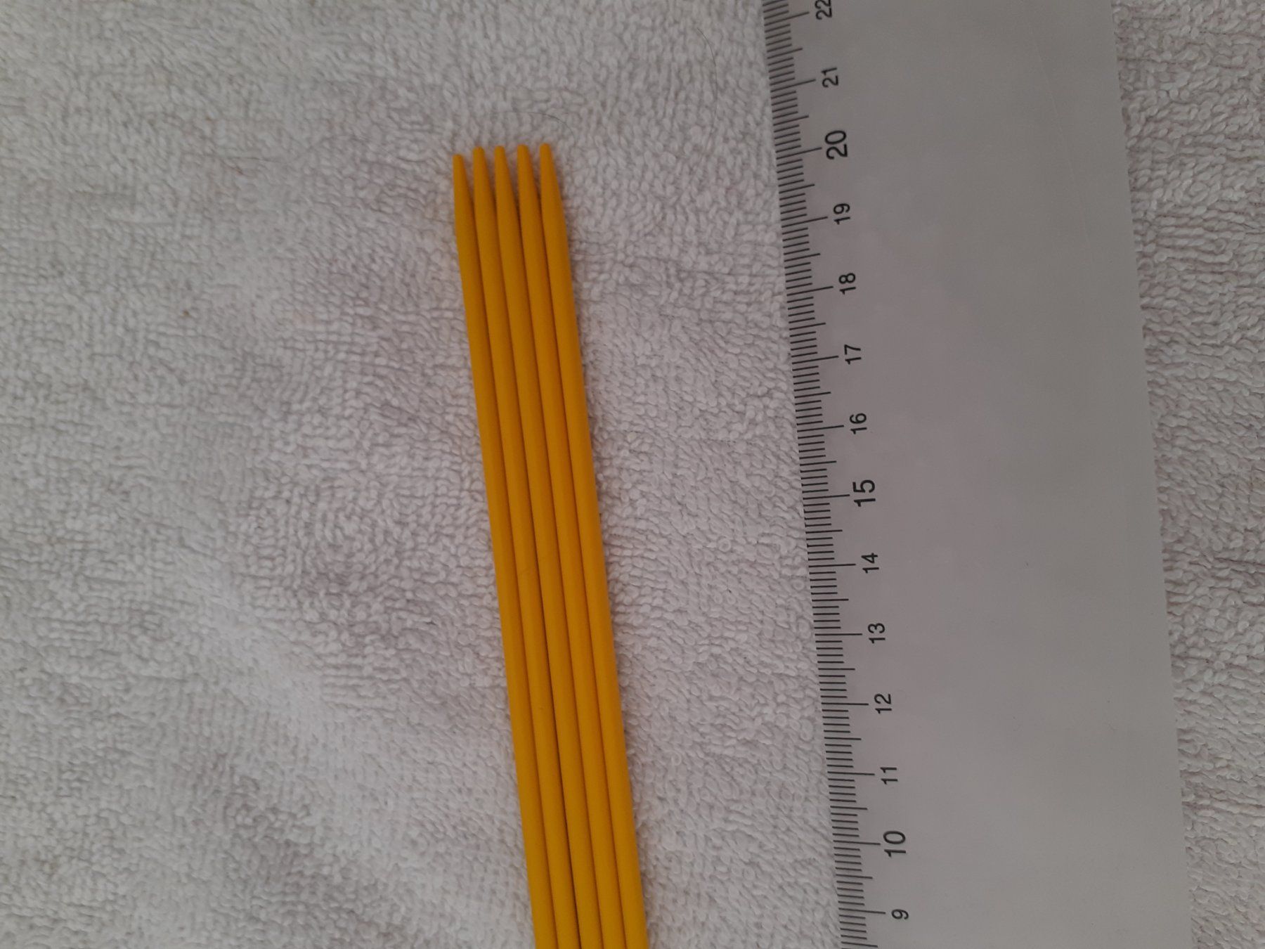 Ferri: 5 Stricknadel 20 cm – Usato da Yverdon venduto da DerStorchUndDieBiene 2