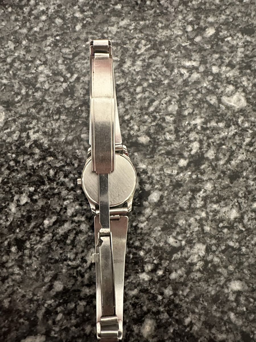 Eterna Orologi: Eterna Quartz Damenuhr  – Usato da Gerlafingen venduto da Jonnybgoode 1