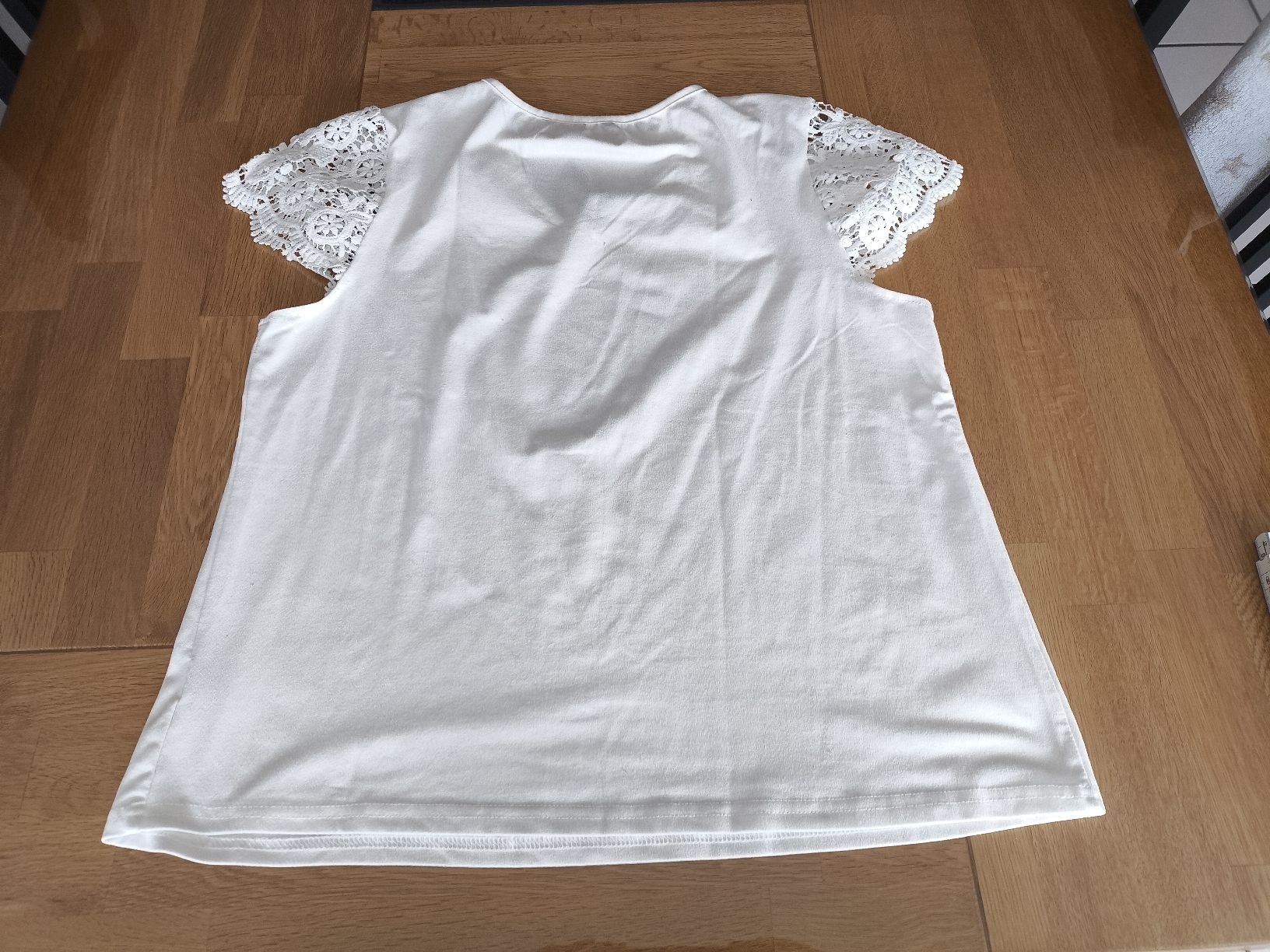 Shein T-shirt: T'Shirt Set Gr. XL/44 – Usato da Burgdorf venduto da Ropajesi 7