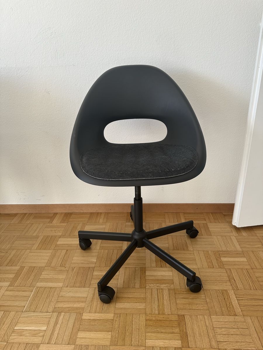 Ikea Sedie: Bürostuhl – Usato da Zollikerberg venduto da sha_r9g6