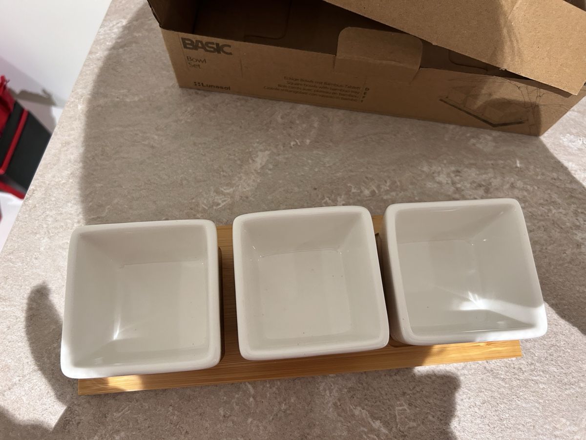 Sola Set di piatti: Neuwertiges BASIC Apéro-Schalen Set mit Bambus Tablett! Sola – Nuovo (secondo la descrizione) da Sursee venduto da ramona0406 1
