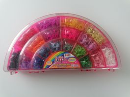 Ca. 80% vollständig: LOOPS Mega-Rainbow Box
