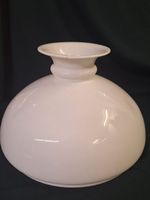 Vintage weisser Glas-Schirm für Petrollampe 34cm Durchmesser