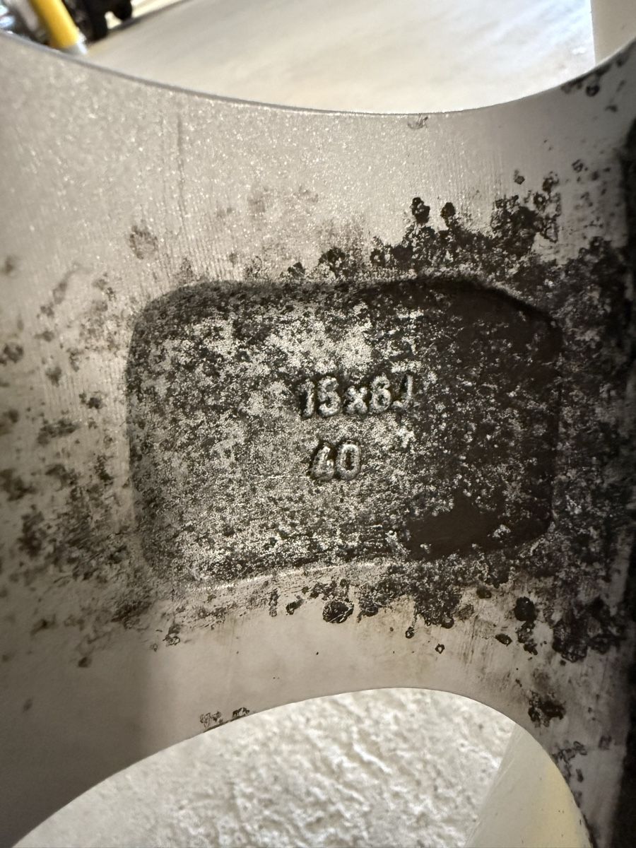 Nissan Jantes: Nissan-Alufelgen – D'occasion à Adlikon b.Regensdf par Luki1414 5