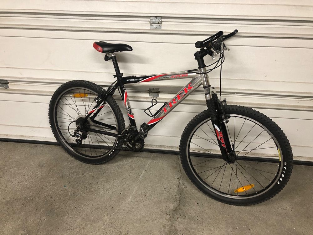 Trek 4700 deals