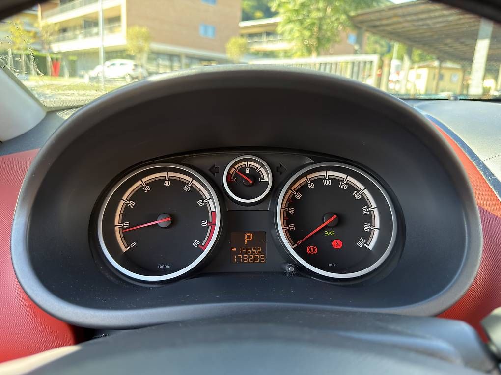 Automobili: Opel Corsa 1.4i (AUTOMATICA - COLLAUDATA) – Usato da Agno venduto da jonnyautosagl 8