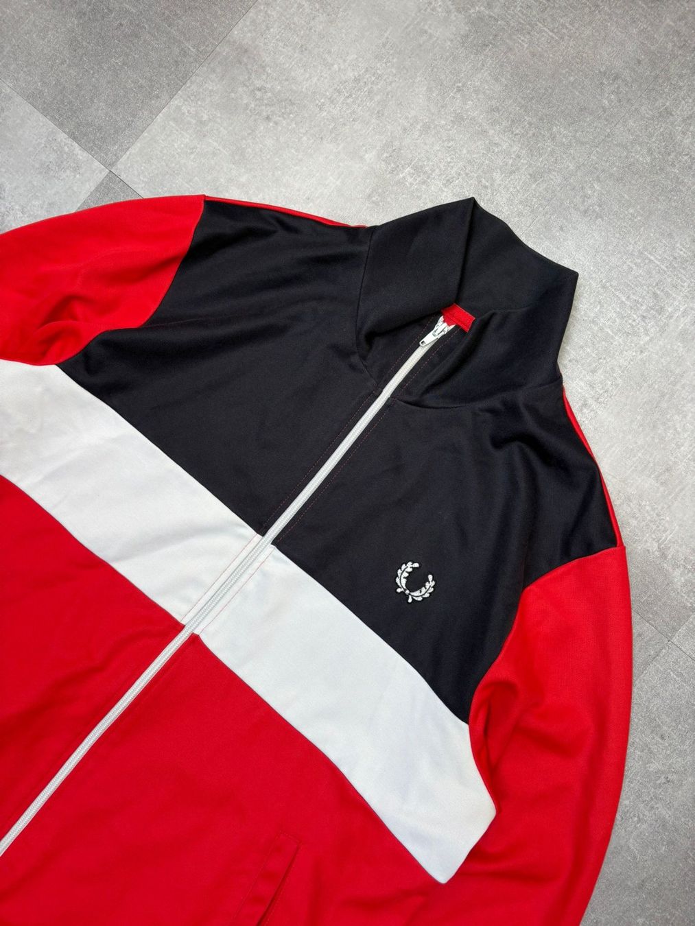 Fred Perry Giacche: Fred Perry Trainingsjacke - Grösse XL – Nuovo (secondo la descrizione) da Werdenberg venduto da hase.vintage 1