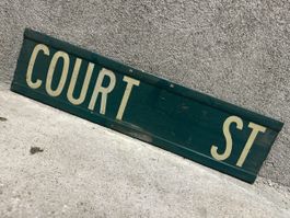 Court street usa Strassenschild 