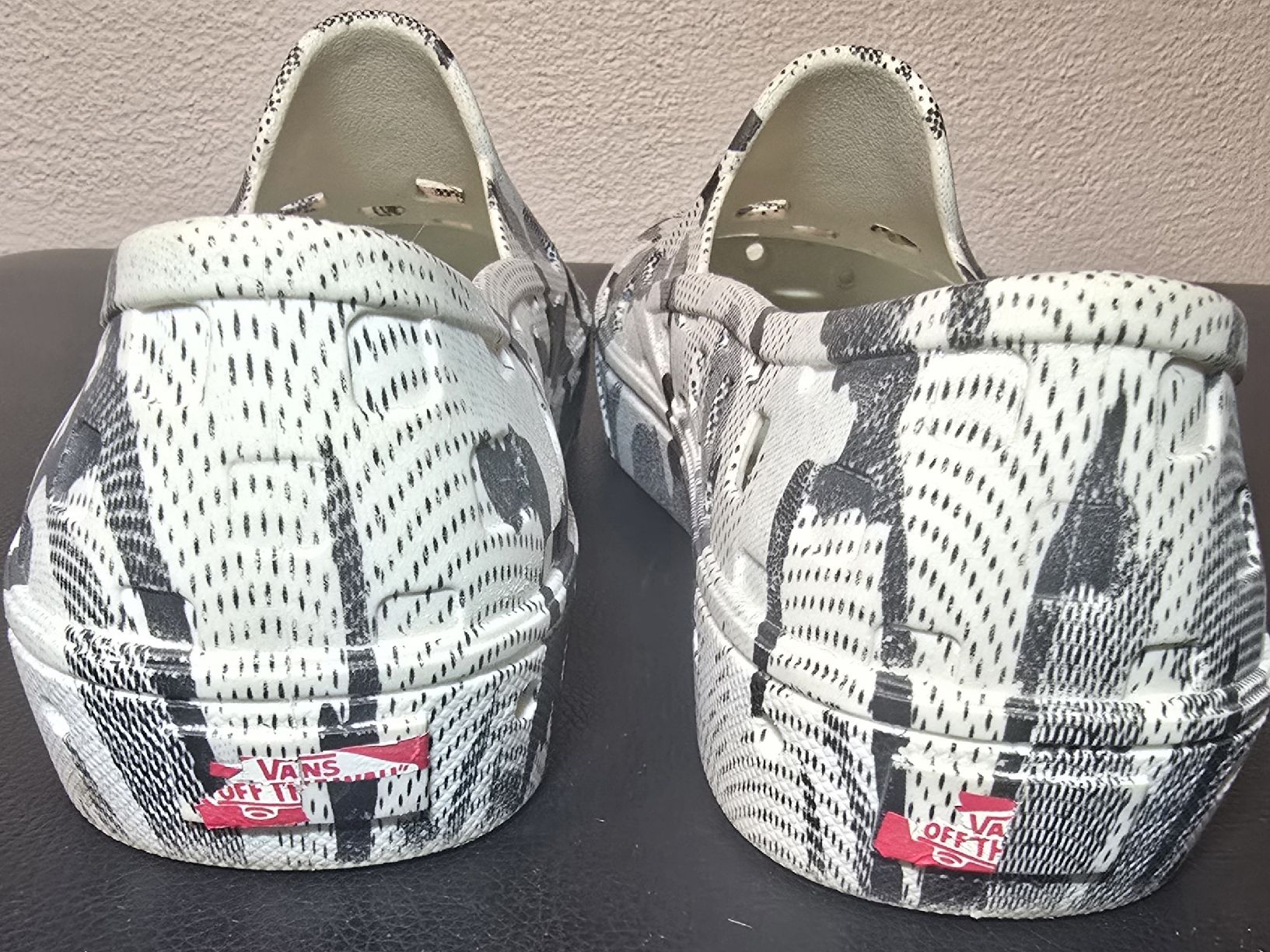 Vans Herrenschuhe: Vans Slip-On Camouflage – Gebraucht aus Wangs von Restposten.Garage 1