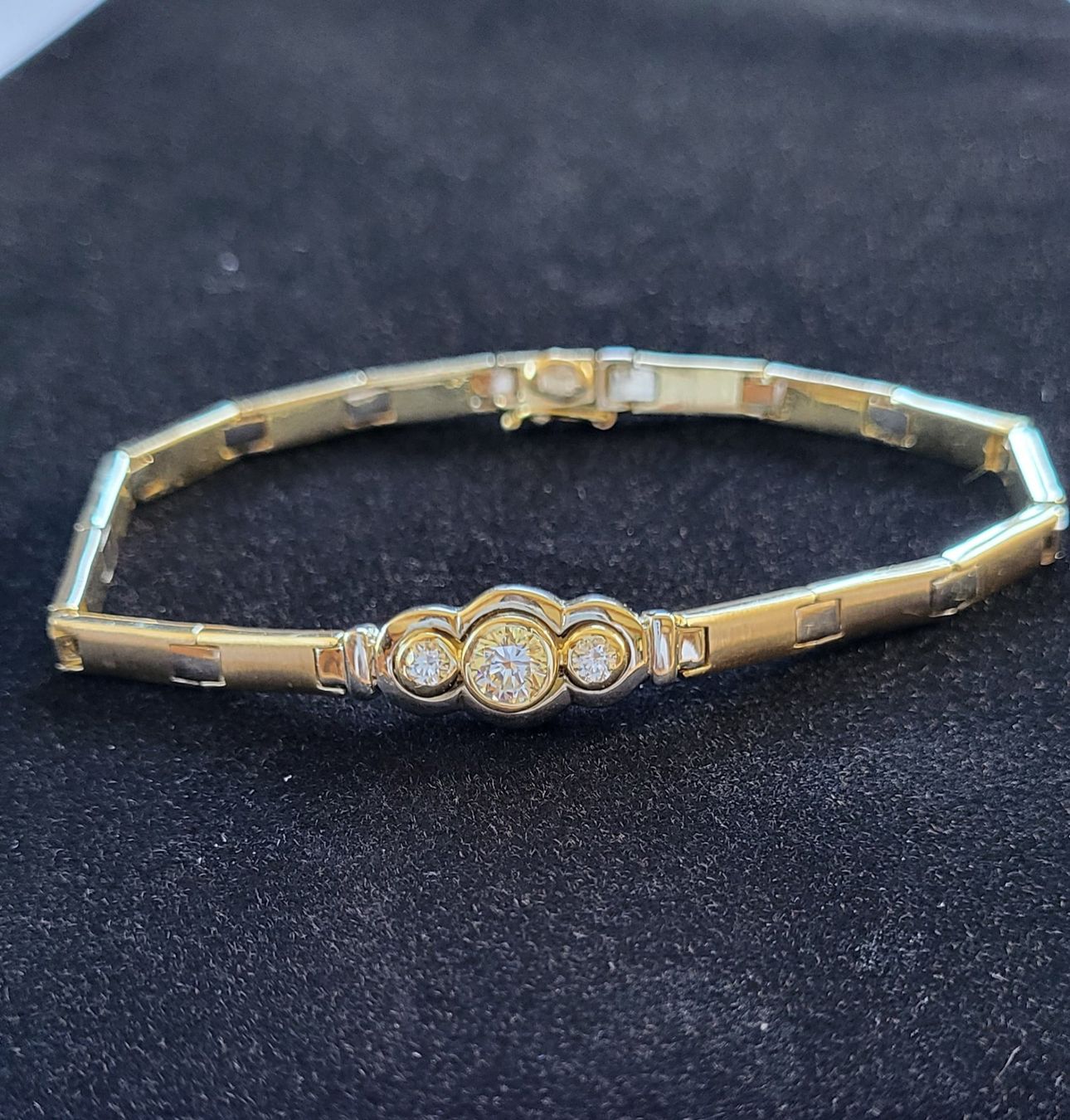 Armbänder & -reifen: Gold 585 Massiv Armband Mit Steine – Gebraucht aus Wald ZH von Aniade 9