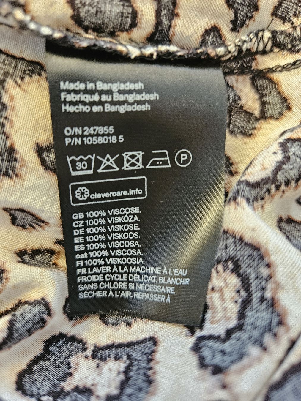 H&M Kleider: schönes Kleid, Tunikakleid, H&M – Neu (gemäss Beschreibung) aus Wiesendangen von Sinhuk 3